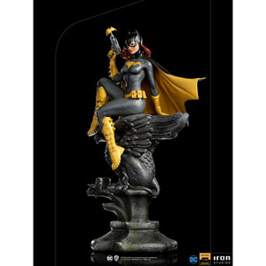 Dc Comics: Batgirl Deluxe 1:10 Scale Statue